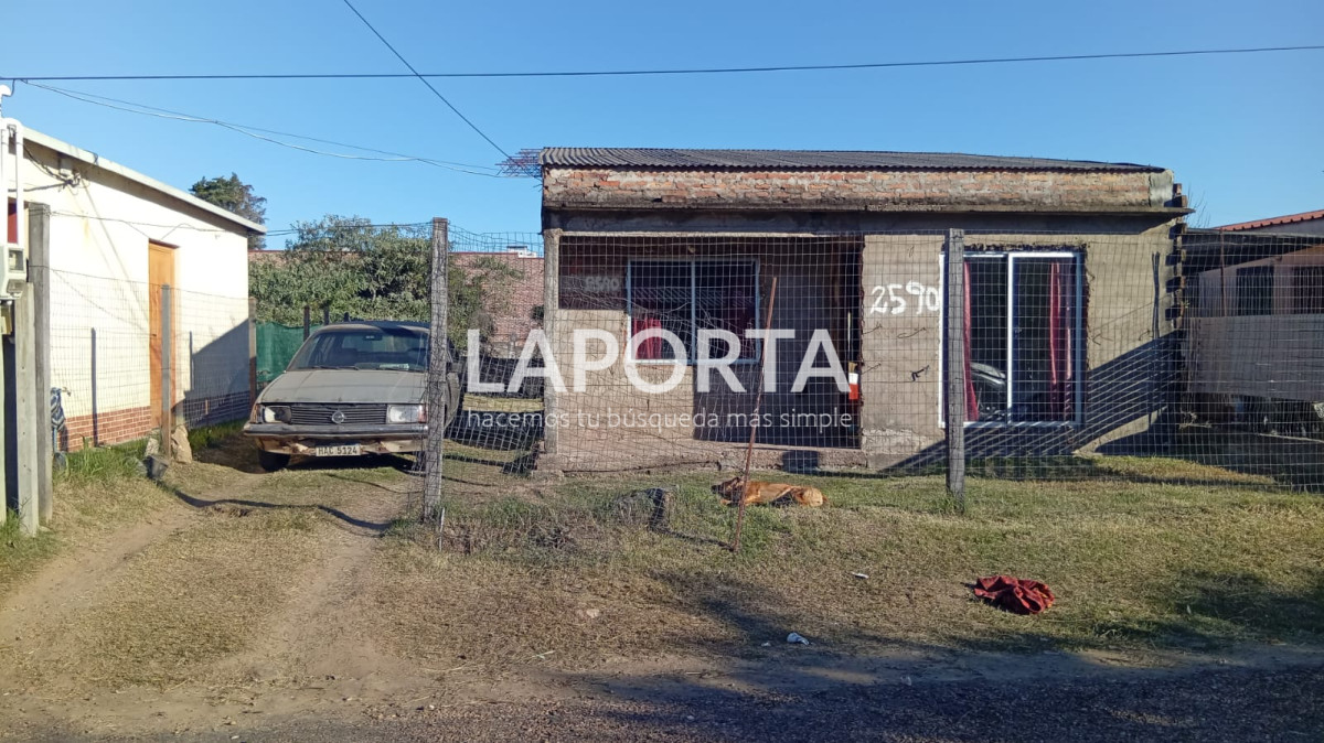 Casa ID.979/Casa-a-terminar-en-Zona-Este - Casa a terminar en Zona Este