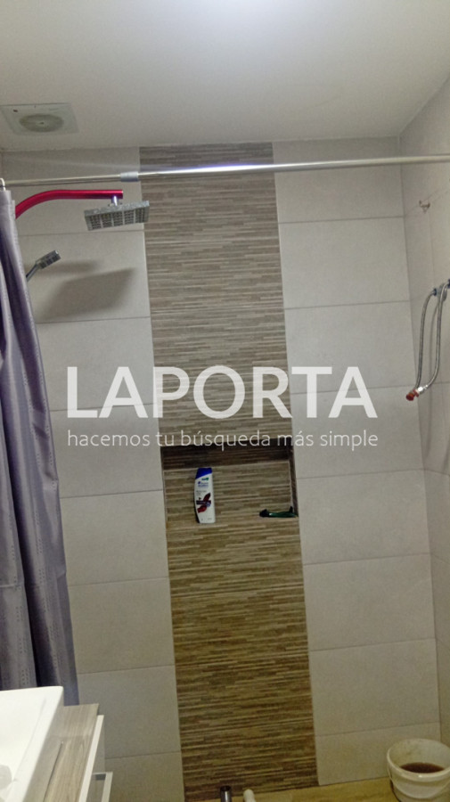 Casa ID.2055/Apartamento-en-pleno-Centro-con-cochera - Apartamento en pleno Centro con cochera