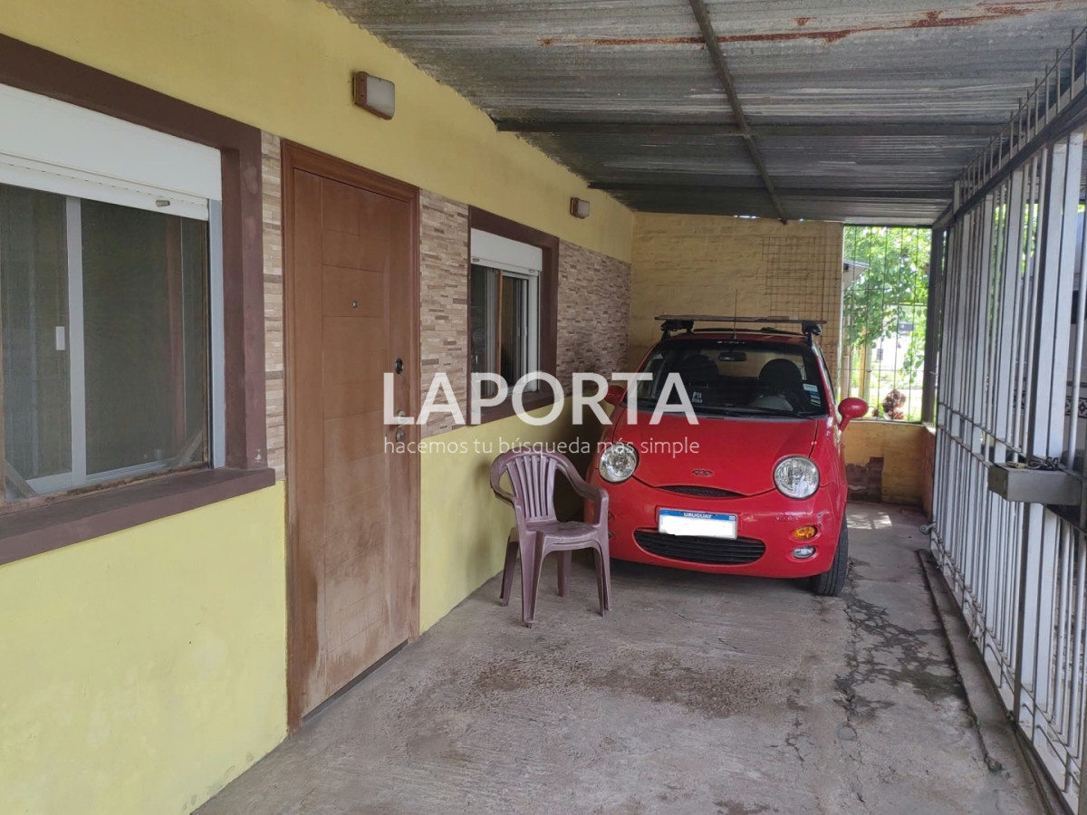 Casa ID.2237/Casa-comoda-con-cochera-en-zona-Sur - Casa comoda con cochera en zona Sur
