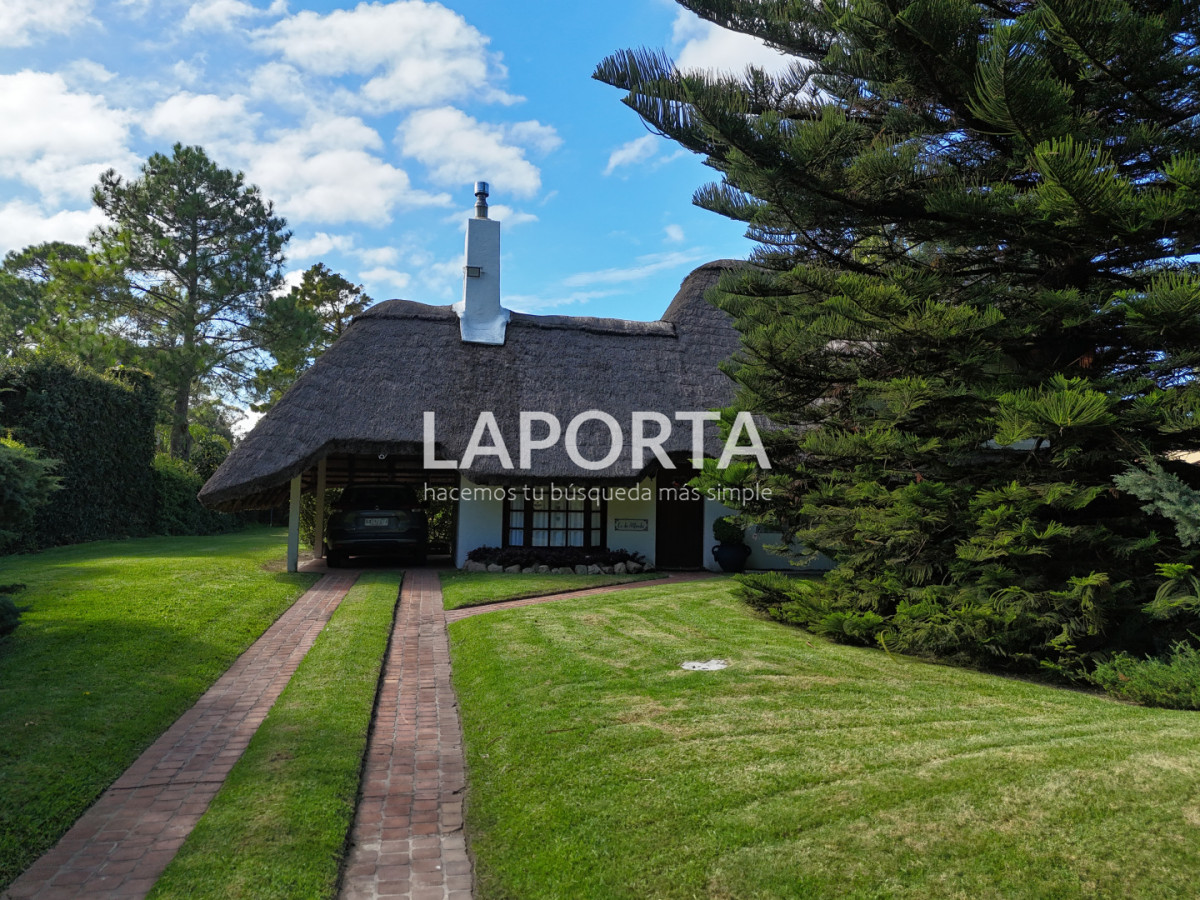Casa ID.1662/Casa-en-venta-en-Punta-del-Este - Casa en venta en Punta del Este