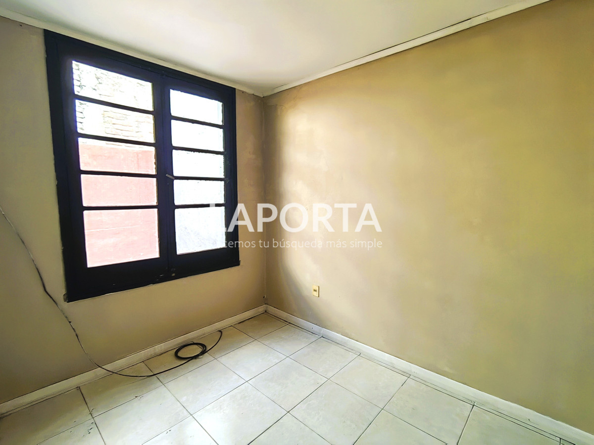 Casa ID.834/Casa-en-alquiler-en-zona-centro-de-Salto - Casa en alquiler en zona centro de Salto