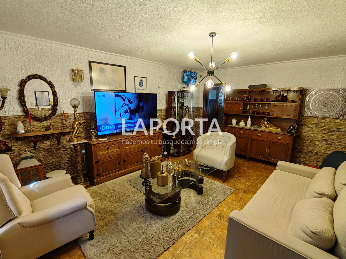 Casa ID.1196/Casa-en-venta-en-zona-Este,-Salto - Casa en venta en zona Este, Salto