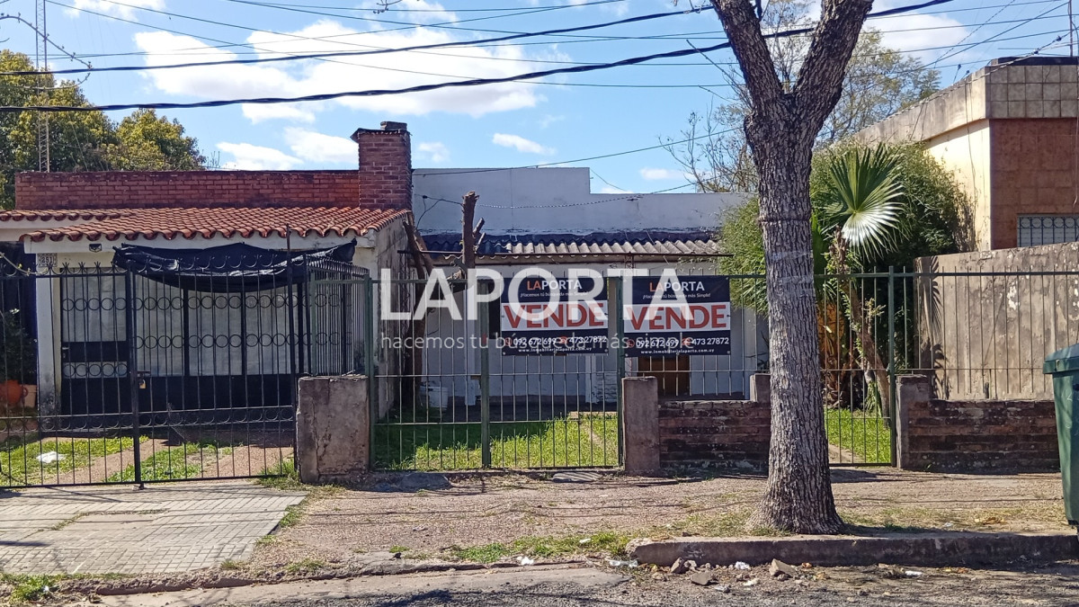 Casa ID.771/Casa-en-venta-cerca-del-centro-en-Salto - Casa en venta cerca del centro en Salto
