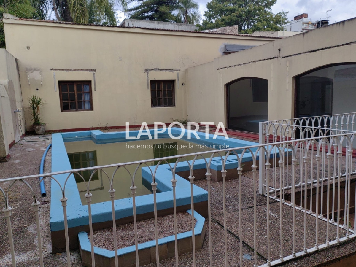 Casa ID.1880/Amplisima-y-Centrica-Propiedad-en-Salto - Amplisima y Centrica Propiedad en Salto