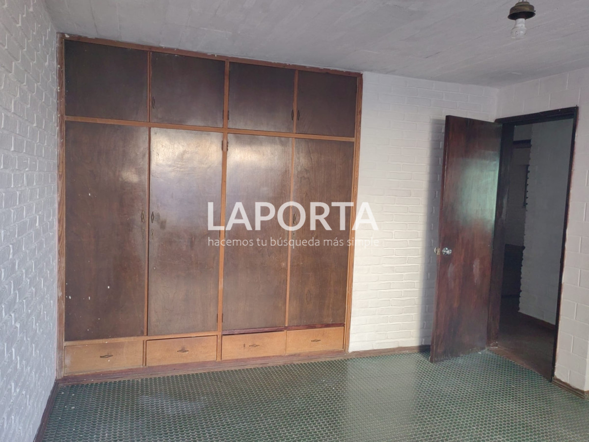 Casa ID.1902/Casa-con-garaje-en-pleno-centro - Casa con garaje en pleno centro