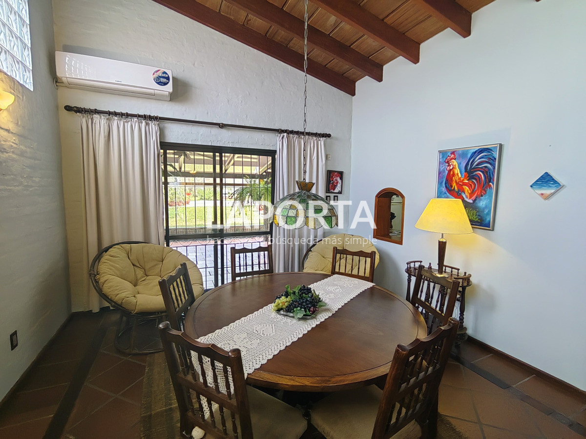 Casa ID.1269/Casa-en-venta-en-Salto - Casa en venta en Salto