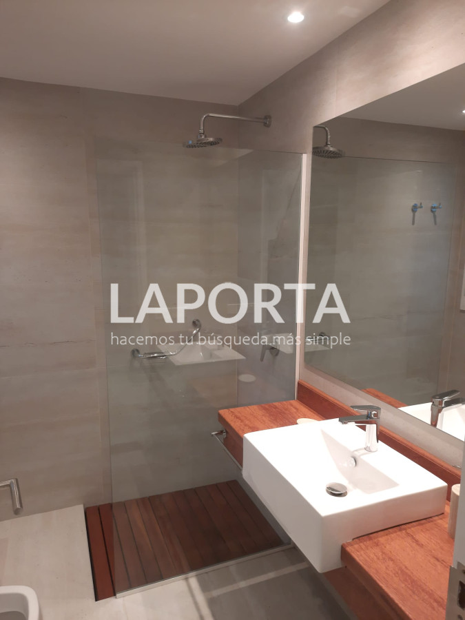 Casa ID.815/Venta-casa-de-tres-dormitorios-en-la-Barra-de-Maldonado - Venta casa de tres dormitorios en la Barra de Maldonado