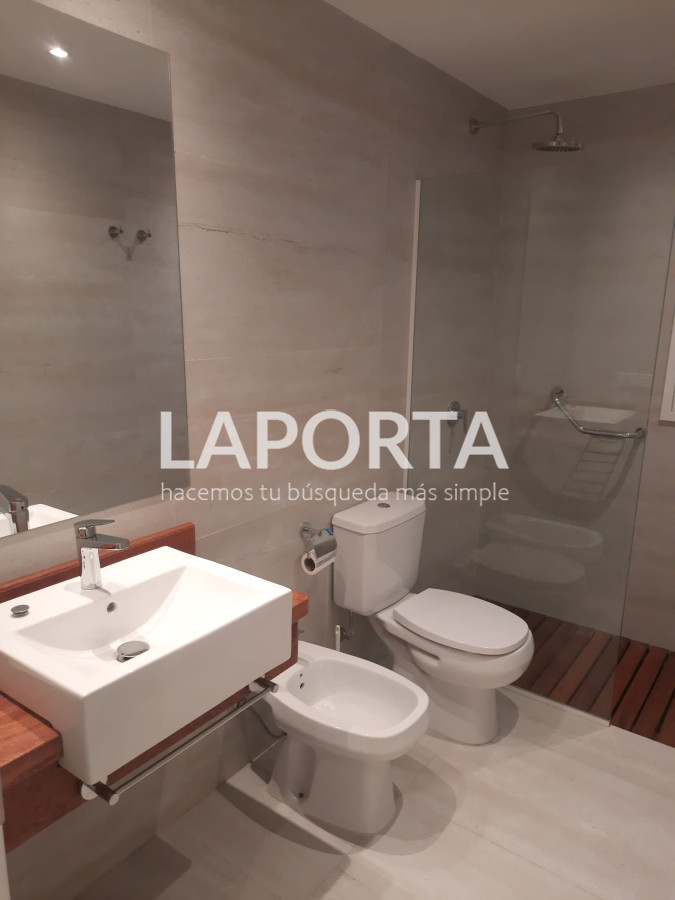 Casa ID.815/Venta-casa-de-tres-dormitorios-en-la-Barra-de-Maldonado - Venta casa de tres dormitorios en la Barra de Maldonado