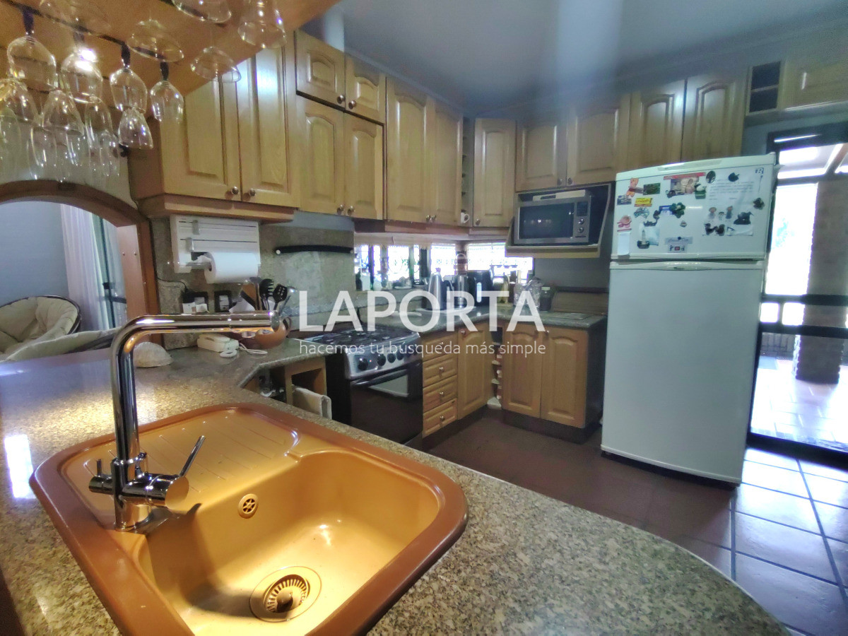 Casa ID.1269/Casa-en-venta-en-Salto - Casa en venta en Salto