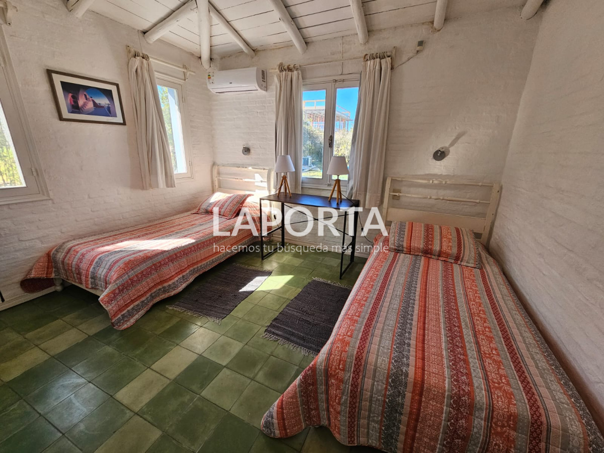 Casa ID.136 - Venta de casa en el corazon de la Barra Punta del Este