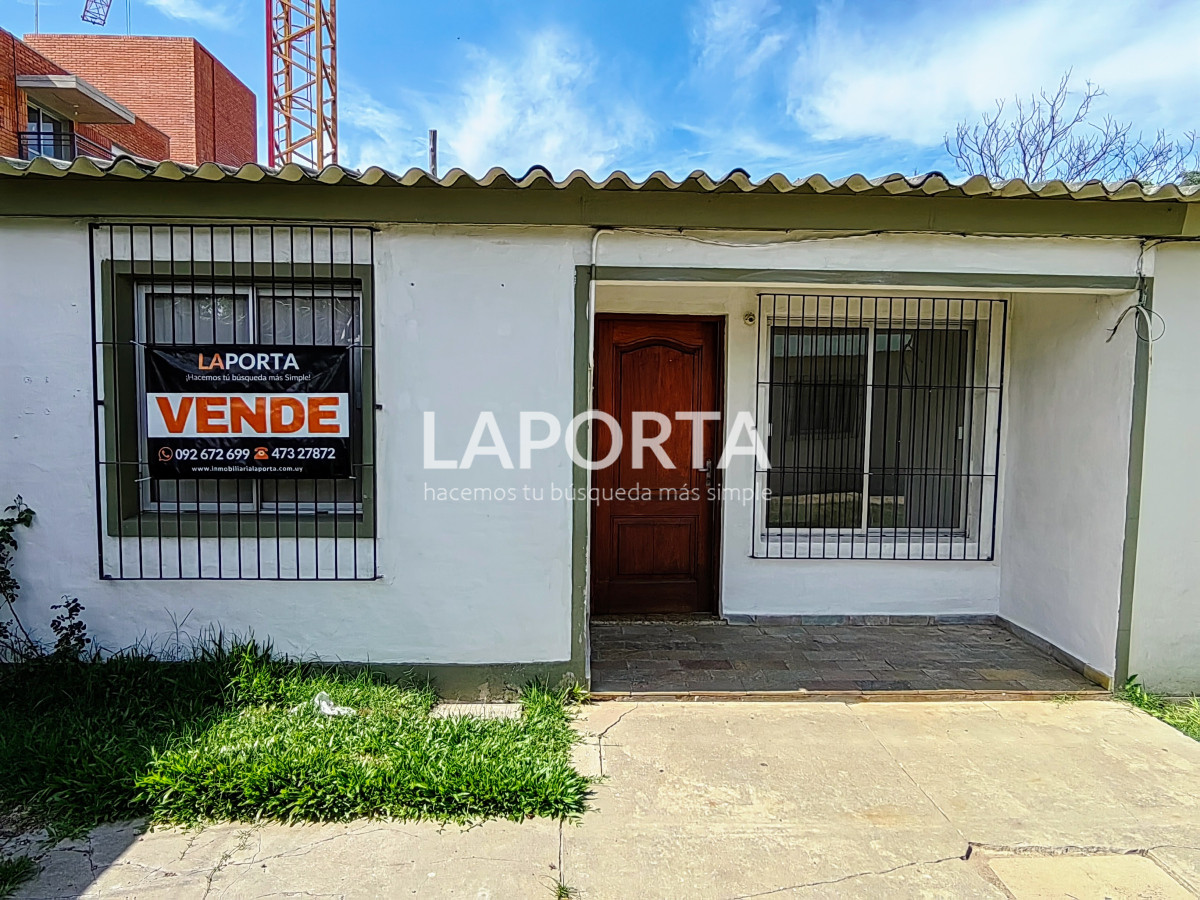 Casa ID.1064/Casa-en-venta-en-zona-Cerro,-Salto. - Casa en venta en zona Cerro, Salto.