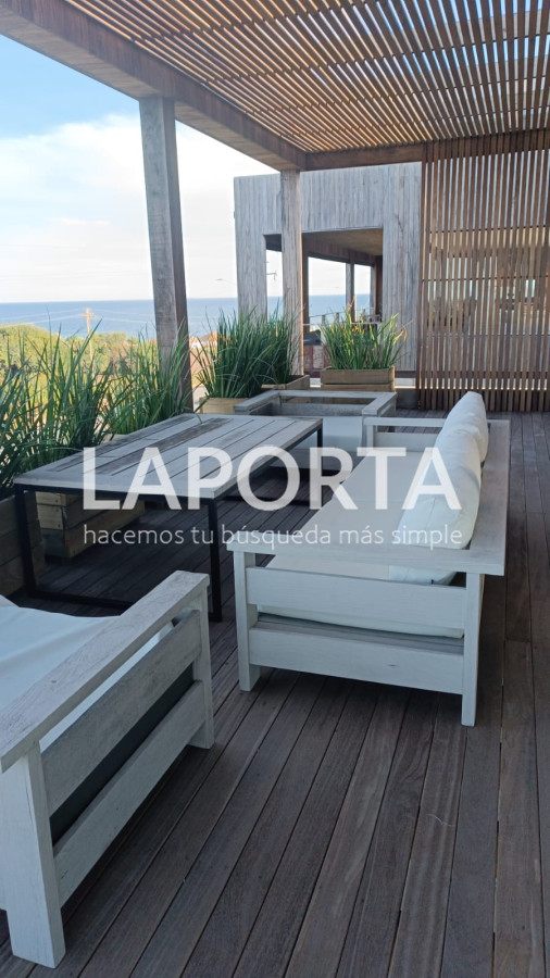 Casa ID.947/Se-vende-esta-propiedad-de-4-dormitorios-a-estrenar-en-Manantiales- - Se vende esta propiedad de 4 dormitorios a estrenar en Manantiales 