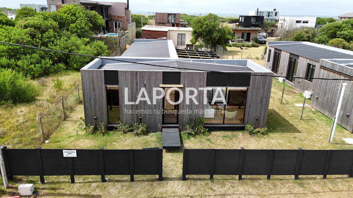 Casa ID.600/Casa-en-venta-en-la-Juanita-(José-Ignacio)-a-dos-cuadras-del-mar - Casa en venta en la Juanita (José Ignacio) a dos cuadras del mar