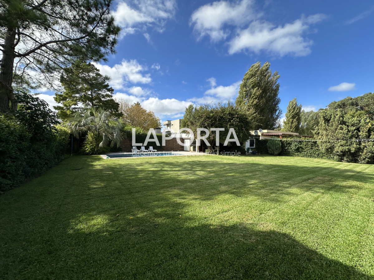 Casa ID.1662/Casa-en-venta-en-Punta-del-Este - Casa en venta en Punta del Este