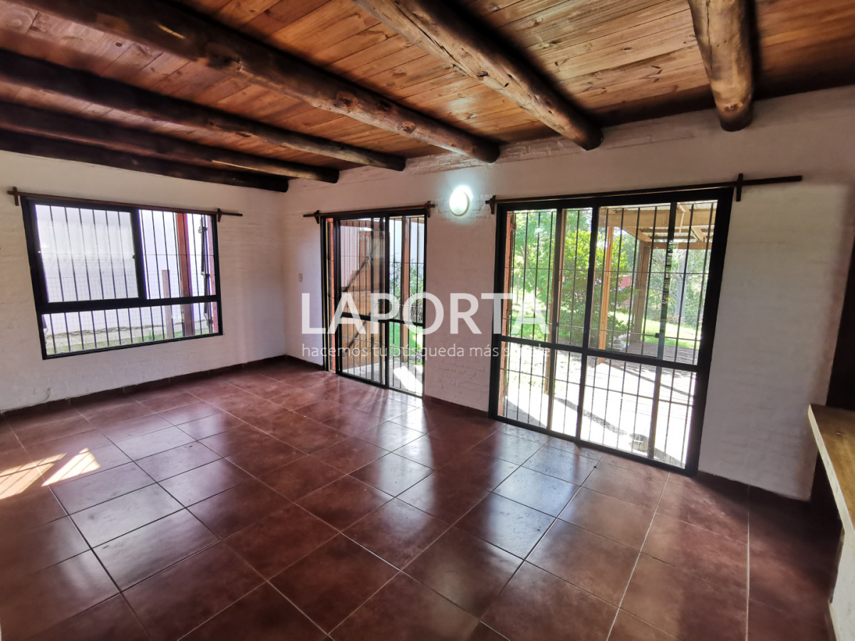 Casa ID.2140/Muy-linda-casa-de-3-dormitorios - Muy linda casa de 3 dormitorios