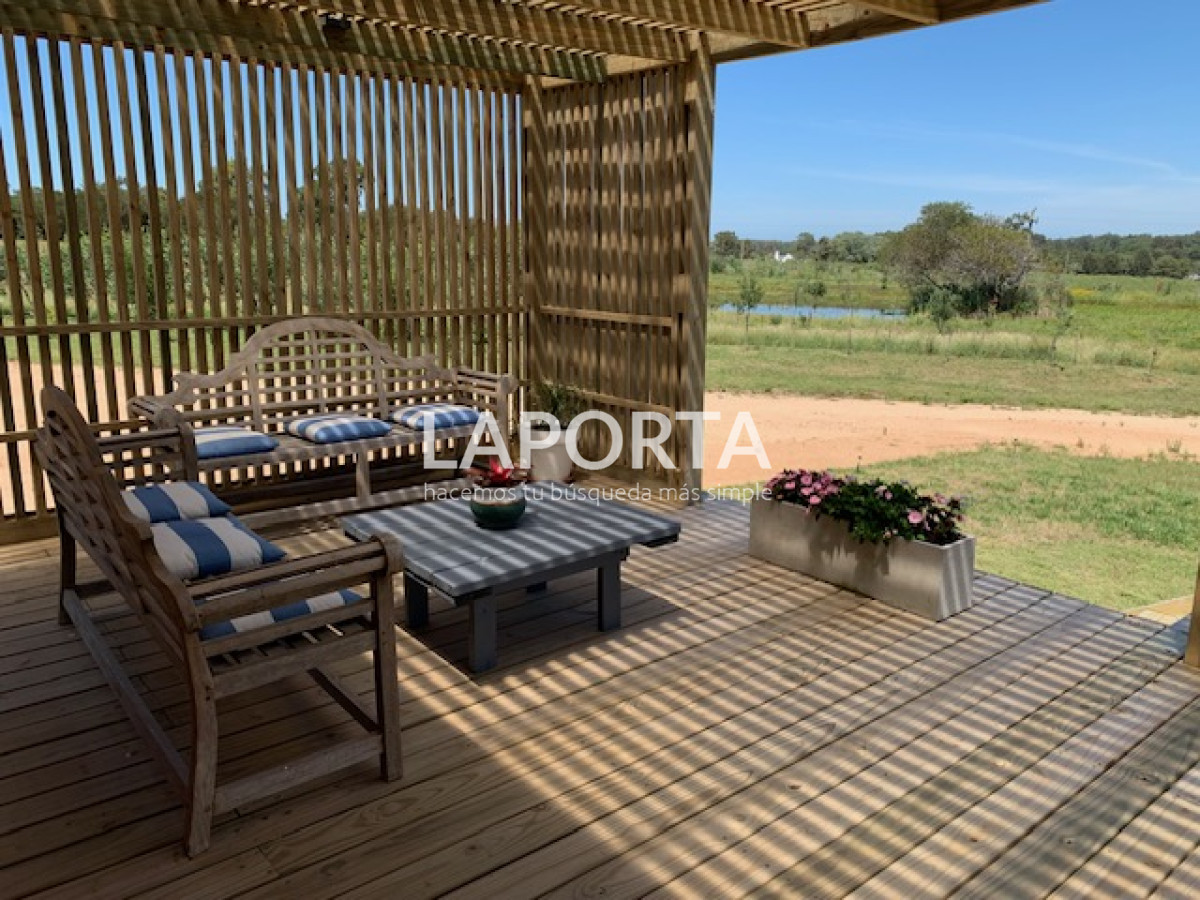 Casa ID.414/Hermosa-casa-en-venta-en-Hoyo-19-Golf-de-la-Barra - Hermosa casa en venta en Hoyo 19 Golf de la Barra