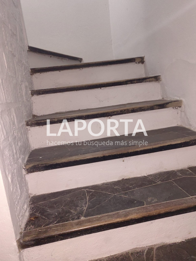 Casa ID.1902/Casa-con-garaje-en-pleno-centro - Casa con garaje en pleno centro