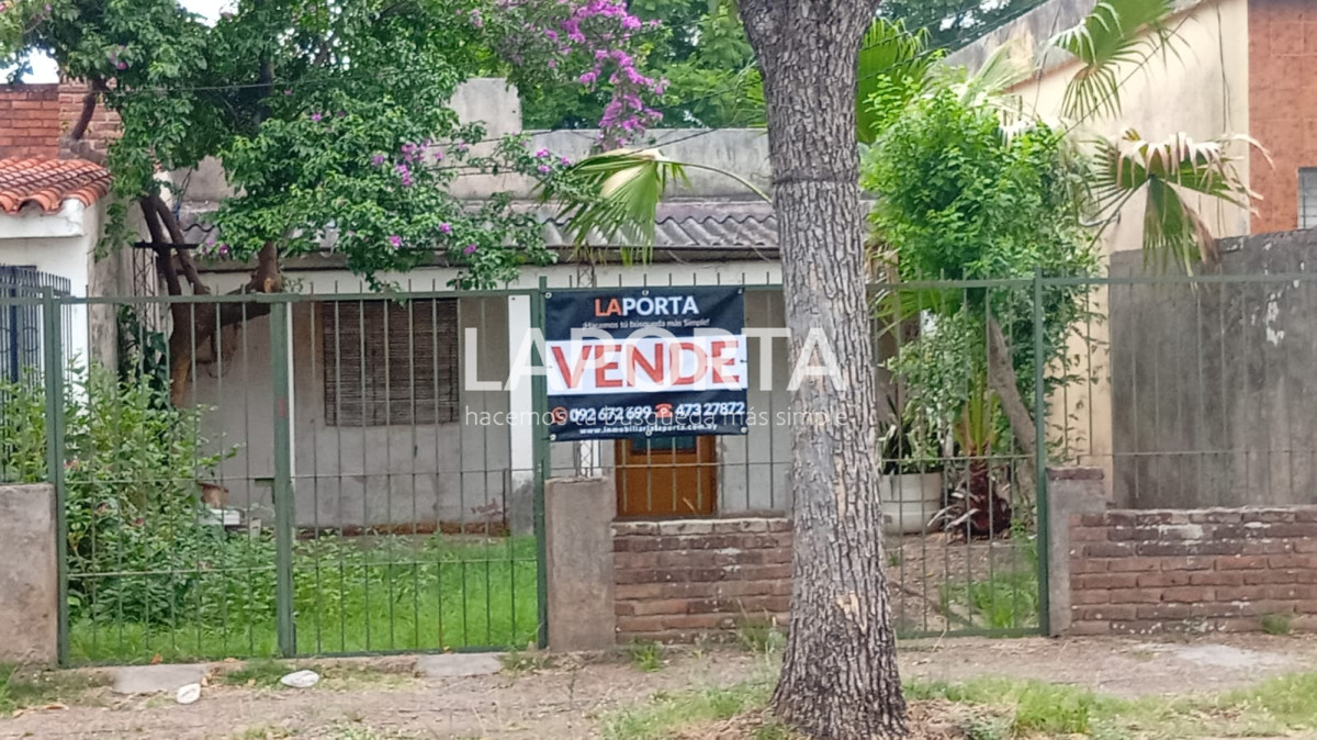 Casa ID.771/Casa-en-venta-cerca-del-centro-en-Salto - Casa en venta cerca del centro en Salto