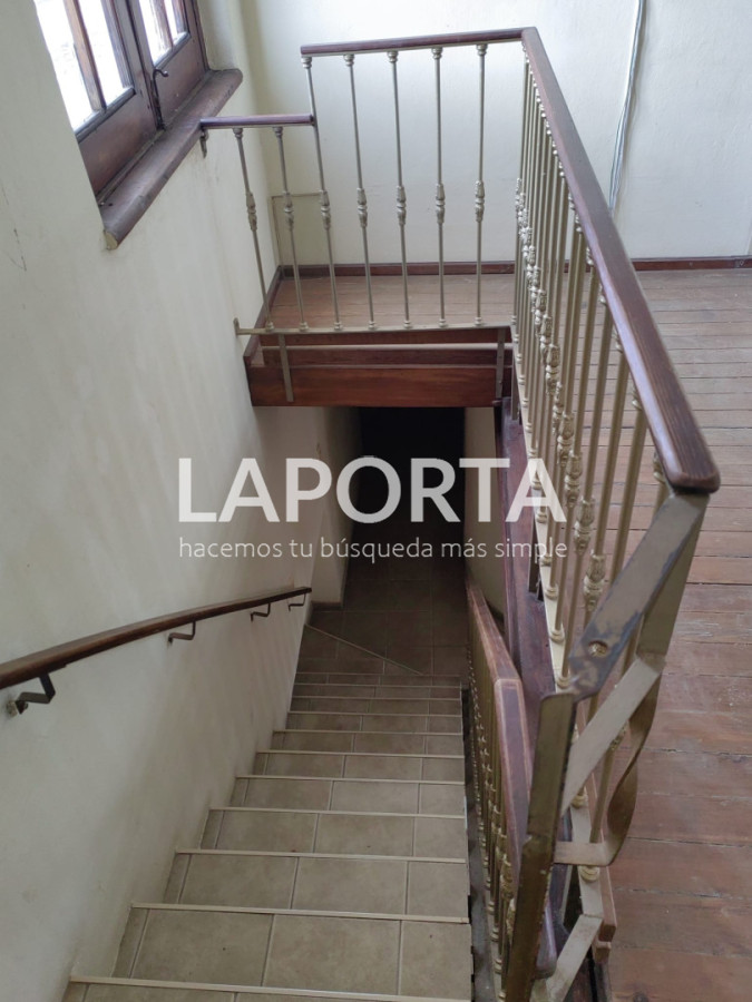 Casa ID.1880/Amplisima-y-Centrica-Propiedad-en-Salto - Amplisima y Centrica Propiedad en Salto