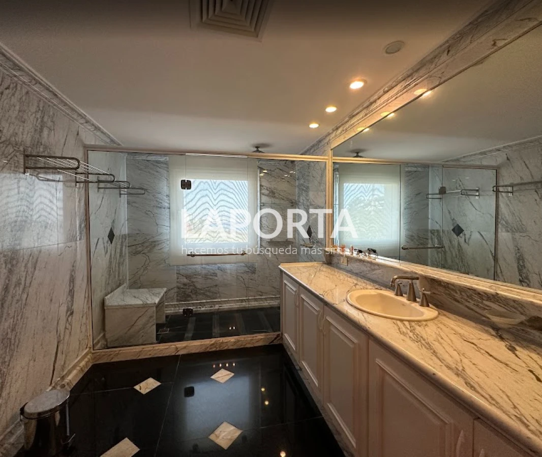 Casa ID.872/Mansion-en-playa-mansa - Mansion en playa mansa