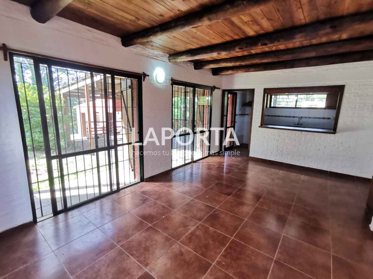 Casa ID.2140/Muy-linda-casa-de-3-dormitorios - Muy linda casa de 3 dormitorios