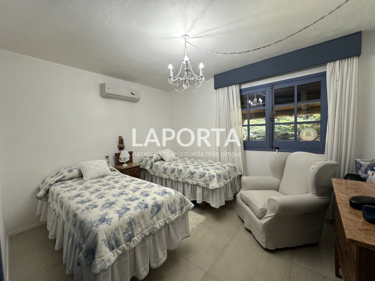 Casa ID.1662/Casa-en-venta-en-Punta-del-Este - Casa en venta en Punta del Este