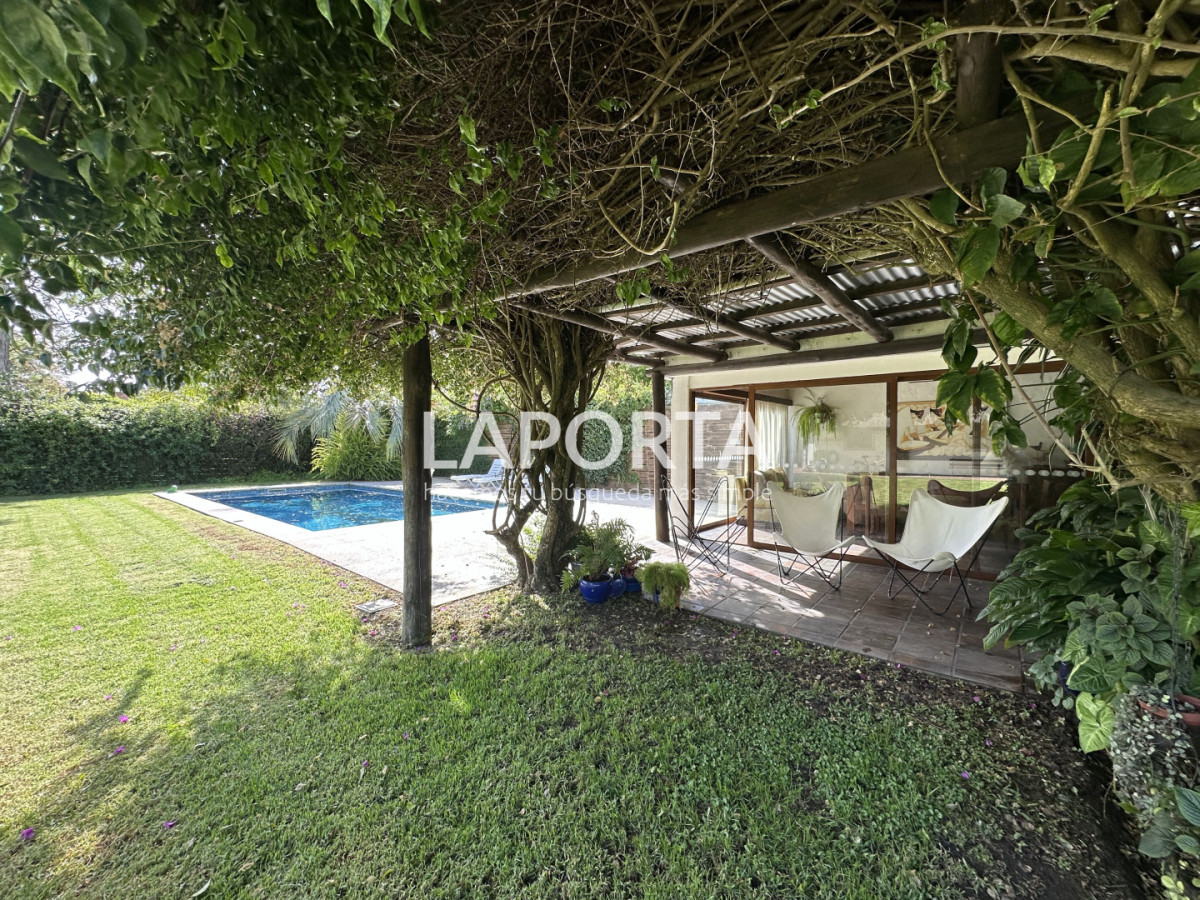 Casa ID.1662/Casa-en-venta-en-Punta-del-Este - Casa en venta en Punta del Este