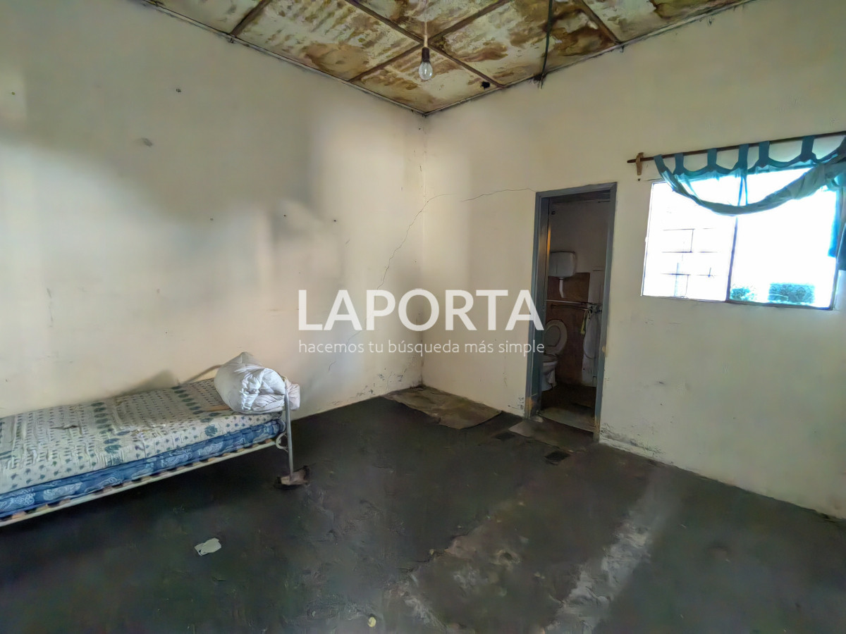 Casa ID.771/Casa-en-venta-cerca-del-centro-en-Salto - Casa en venta cerca del centro en Salto