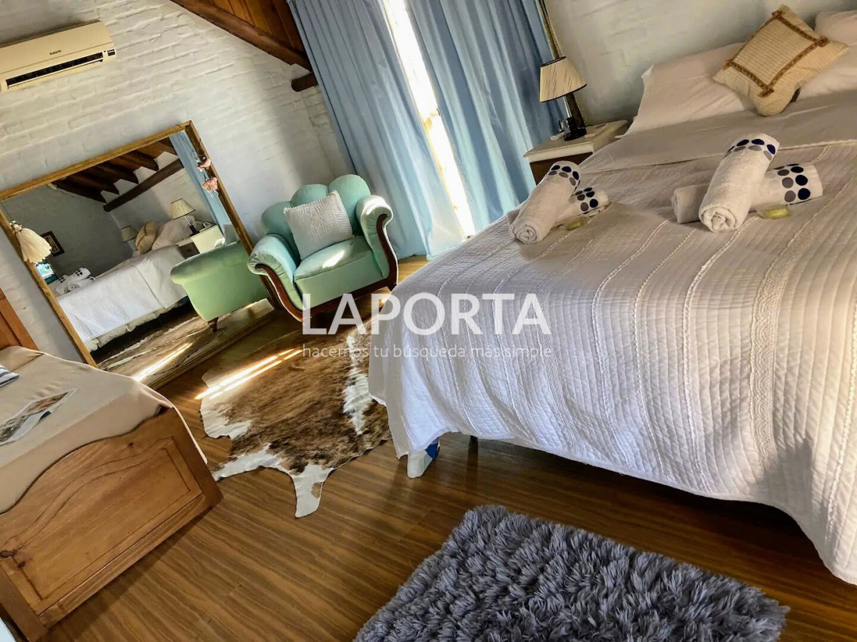 Casa ID.1796/Chalet-en-Venta-en-Salto - Chalet en Venta en Salto
