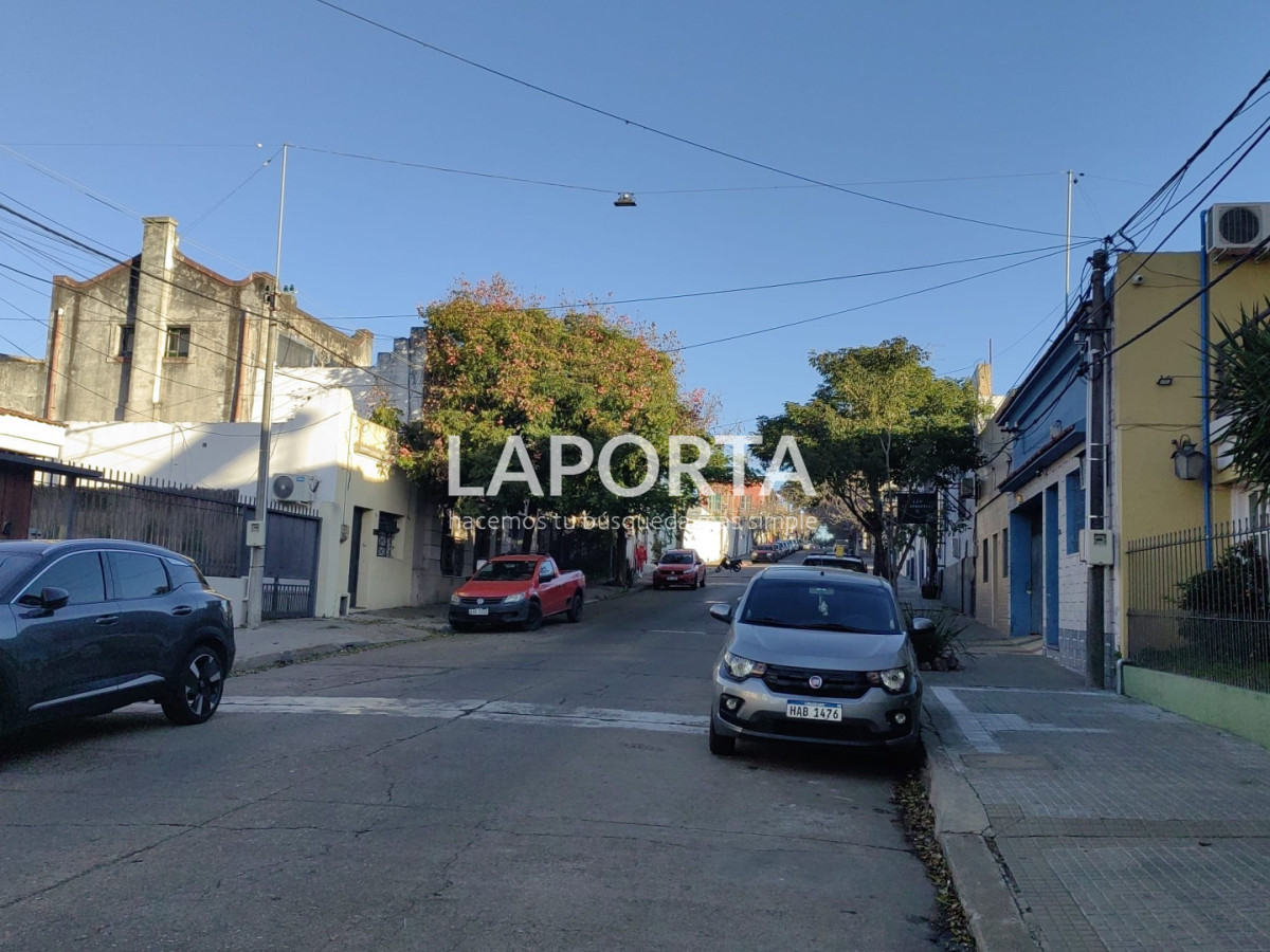 Casa ID.1902/Casa-con-garaje-en-pleno-centro - Casa con garaje en pleno centro