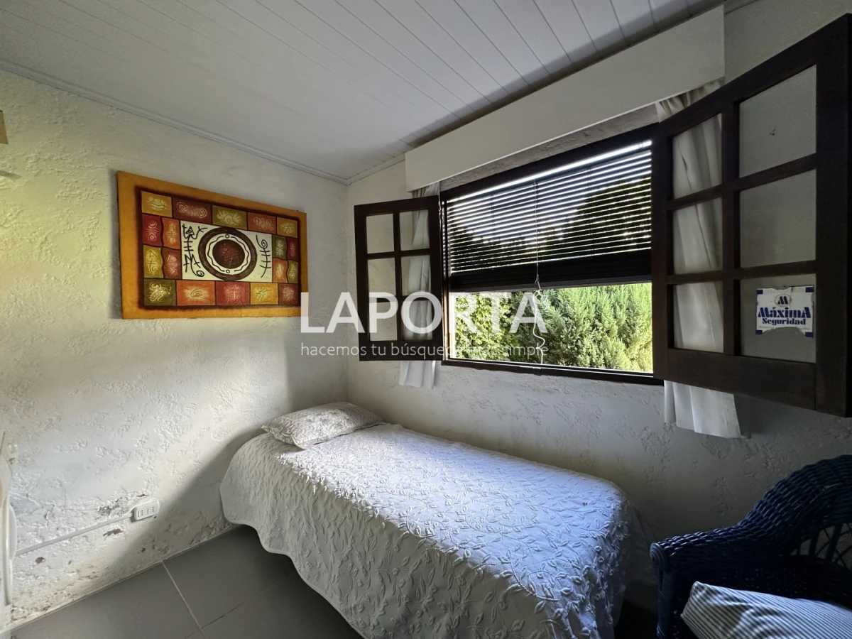Casa ID.1662/Casa-en-venta-en-Punta-del-Este - Casa en venta en Punta del Este