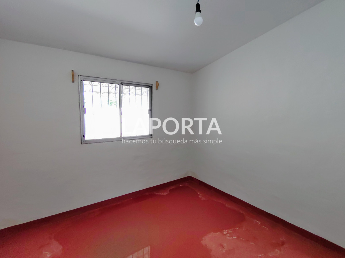 Casa ID.1064/Casa-en-venta-en-zona-Cerro,-Salto. - Casa en venta en zona Cerro, Salto.