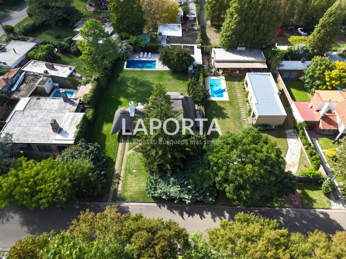 Casa ID.1662/Casa-en-venta-en-Punta-del-Este - Casa en venta en Punta del Este