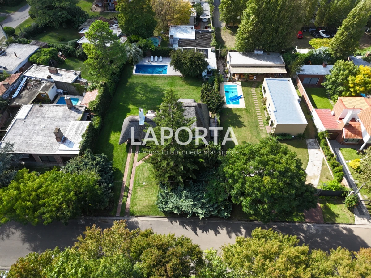 Casa ID.1662/Casa-en-venta-en-Punta-del-Este - Casa en venta en Punta del Este