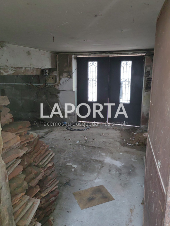 Casa ID.1880/Amplisima-y-Centrica-Propiedad-en-Salto - Amplisima y Centrica Propiedad en Salto