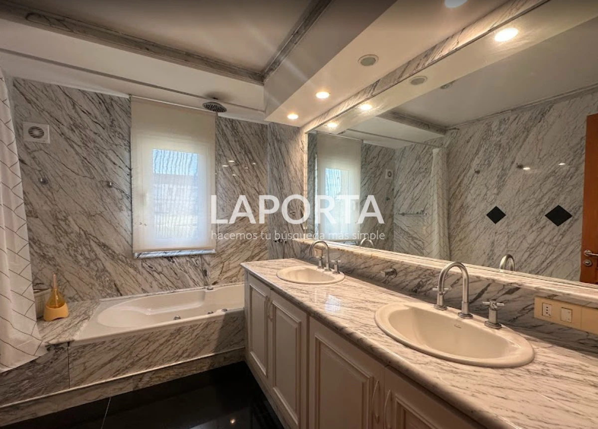 Casa ID.872/Mansion-en-playa-mansa - Mansion en playa mansa