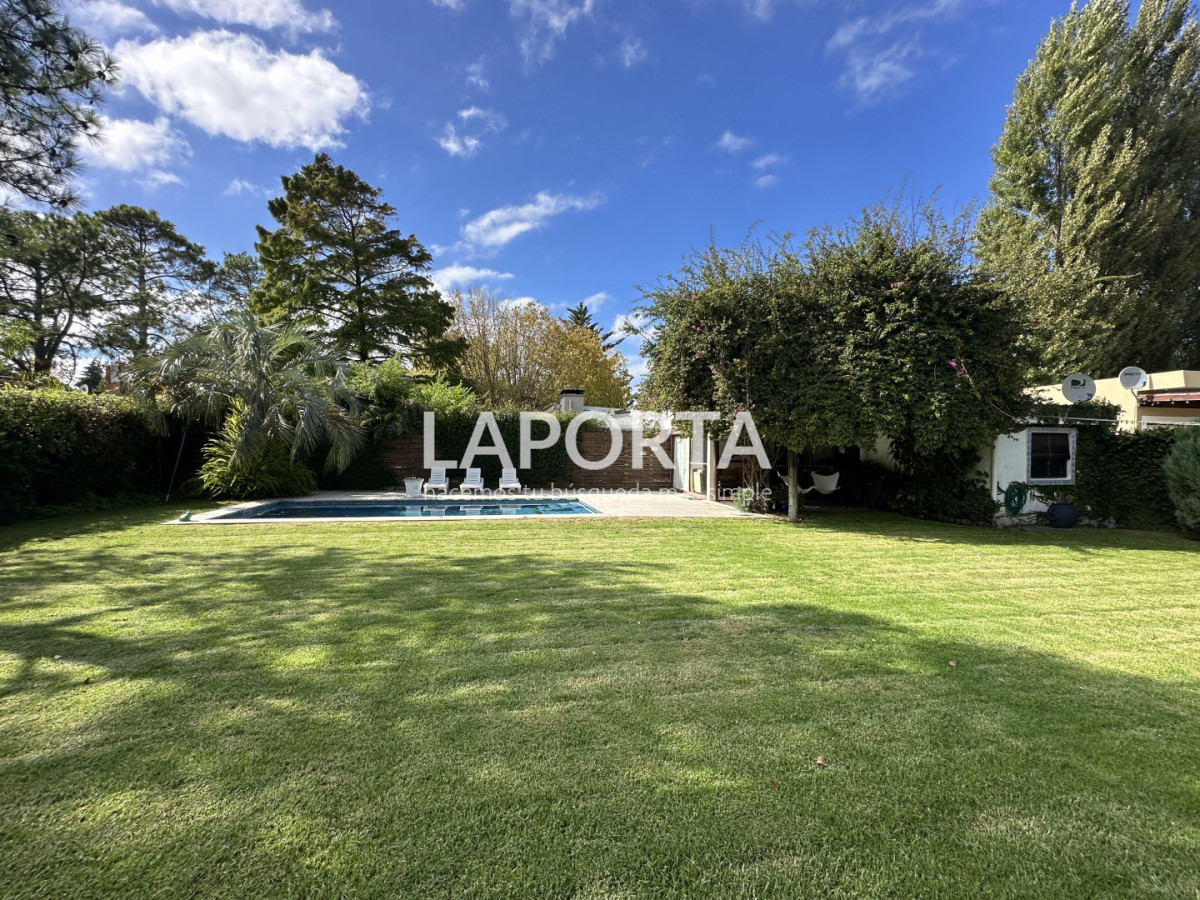 Casa ID.1662/Casa-en-venta-en-Punta-del-Este - Casa en venta en Punta del Este