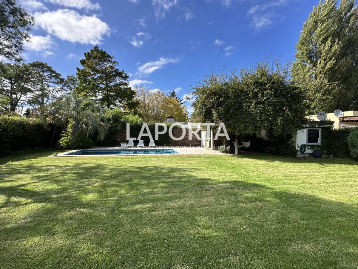 Casa ID.1662/Casa-en-venta-en-Punta-del-Este - Casa en venta en Punta del Este