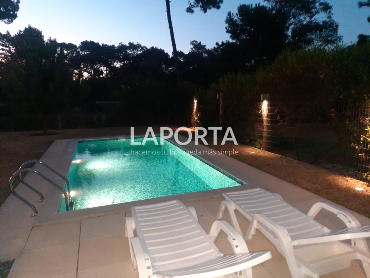 Casa ID.815/Venta-casa-de-tres-dormitorios-en-la-Barra-de-Maldonado - Venta casa de tres dormitorios en la Barra de Maldonado