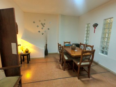 Casa ID.1757/Casa-de-Categoría-en-Atahualpa- - Casa de Categoría en Atahualpa 