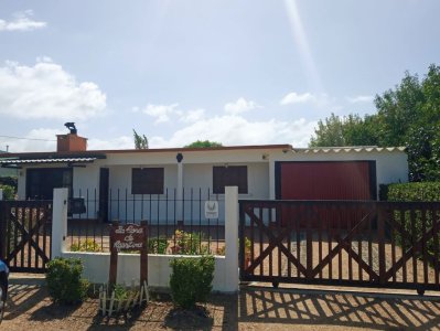 ¡Descubre Tu Nuevo Hogar en El Tesoro, Maldonado!