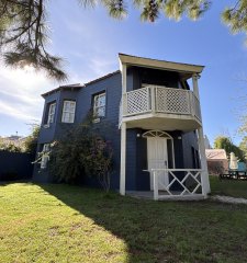 Se vende Casa de 5 dormitorios en el corazon de la Barra de punta del Este