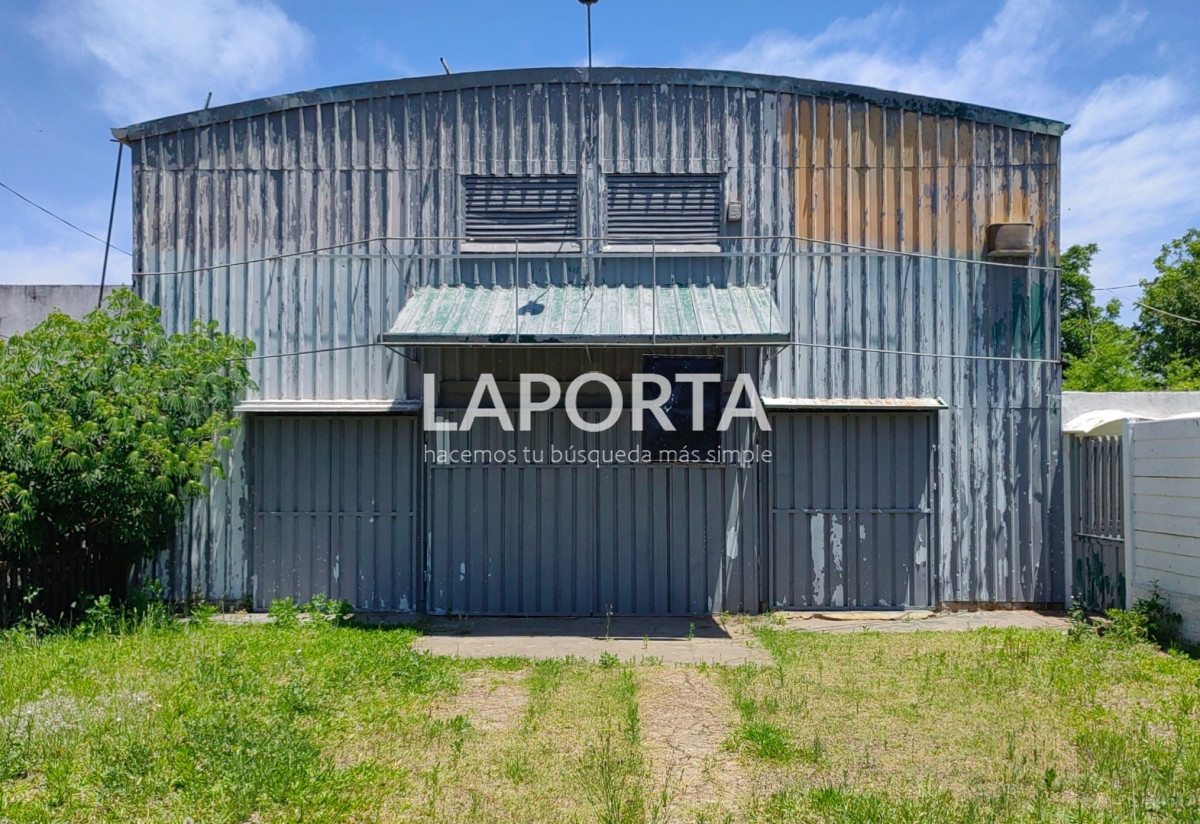 Galpón ID.420/Oportunidad-de-inversión-en-estratégica-ubicación-comercial-en-Salto - Oportunidad de inversión en estratégica ubicación comercial en Salto