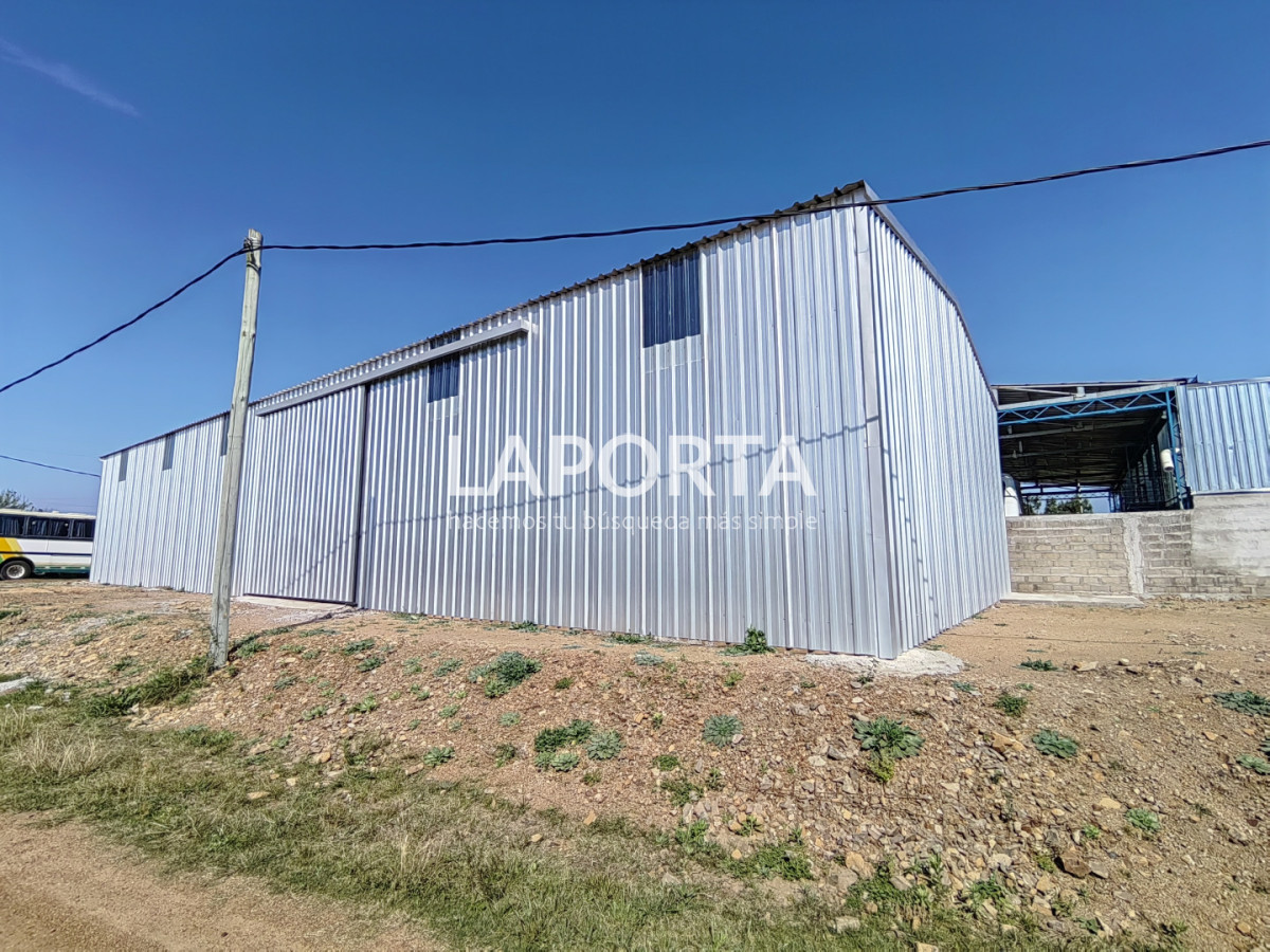Galpón ID.1644/Galpon-en-alquiler-en-zona-logistica - Galpon en alquiler en zona logistica
