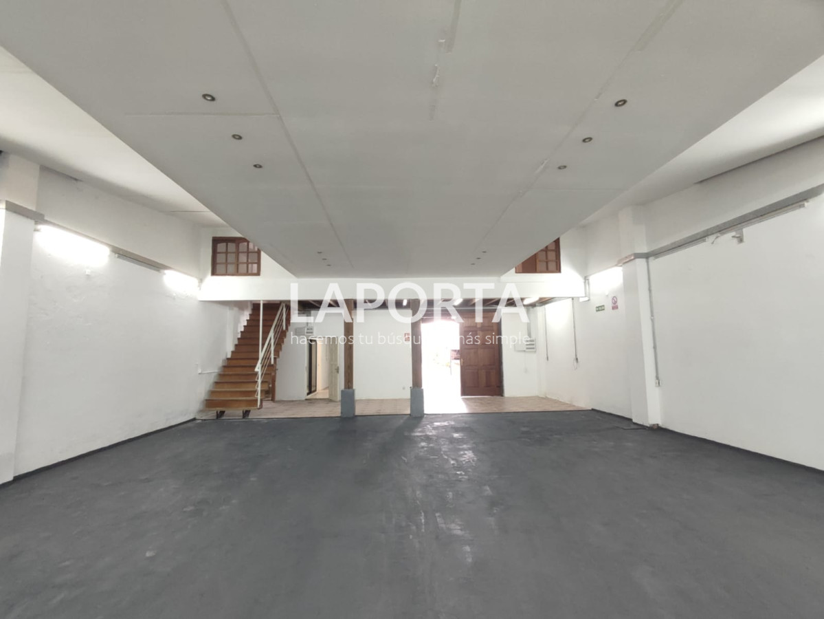 Galpón ID.368/Venta-Galpón/Depósito-con-casa-en-Brazo-Oriental--Montevideo - Venta Galpón/Depósito con casa en Brazo Oriental - Montevideo