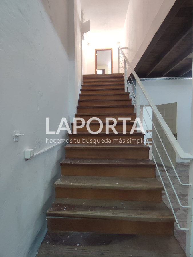 Galpón ID.368/Venta-Galpón/Depósito-con-casa-en-Brazo-Oriental--Montevideo - Venta Galpón/Depósito con casa en Brazo Oriental - Montevideo