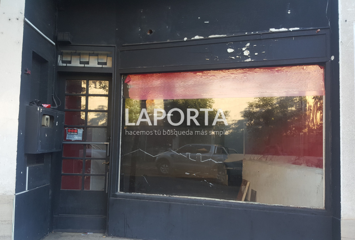 Local Comercial ID.926/Local-en-venta-en-Salto - Local en venta en Salto
