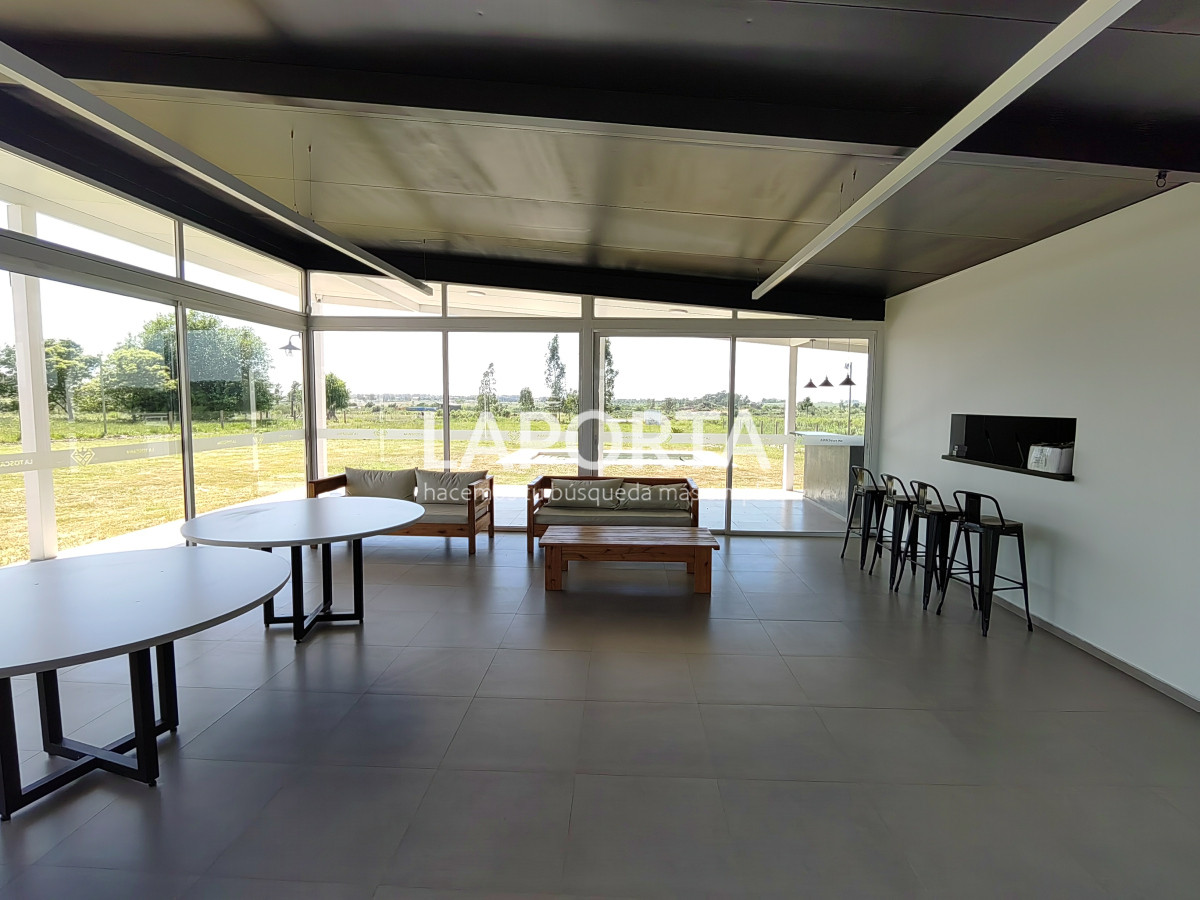 Local Comercial ID.438/Salón-de-fiestas-y-eventos--Nueva-Hespérides - Salón de fiestas y eventos - Nueva Hespérides