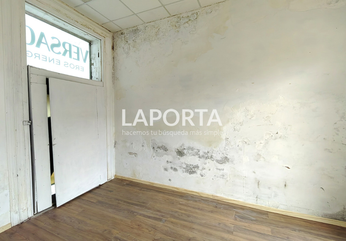 Local Comercial ID.1318/Local-comercial-en-alquiler,-en-el-centro-de-Salto - Local comercial en alquiler, en el centro de Salto