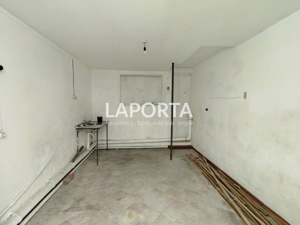 Local Comercial ID.1337/Local-comercial-en-alquiler-en-el-centro-de-Salto - Local comercial en alquiler en el centro de Salto